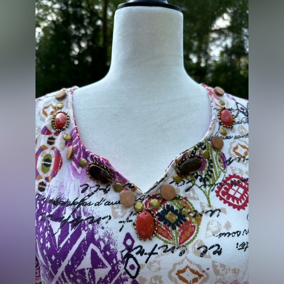 Ruby Rd Aztec With Writing Top - Picture 2 of 6